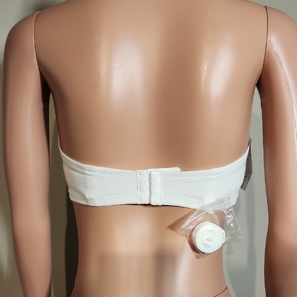 Maidenform White Strapless Bra with Underwire Support - Picture 2 of 8